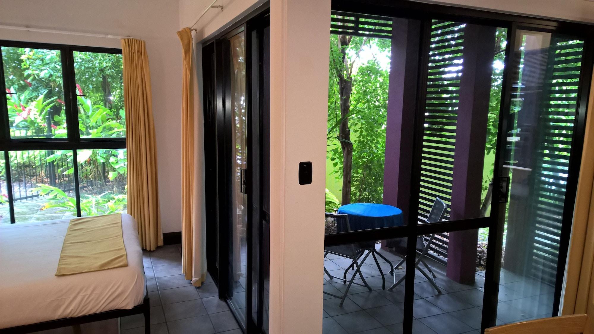 Dreamcatcher Beach-Side Apartments Port Douglas Exterior foto